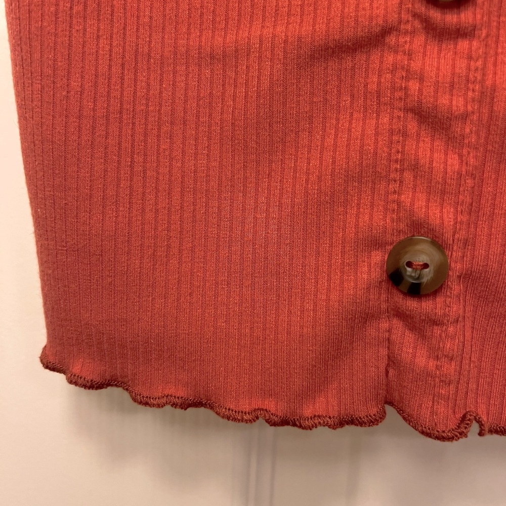 Caution To The Wind | Ribbed Rust Tank Top - Picture 3 of 4